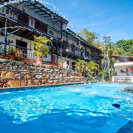 Hotel Terrazas De La Candelaria San Gil Exteriör bild