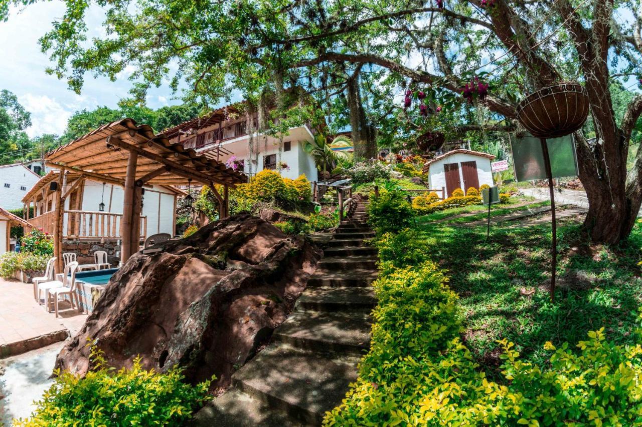 Hotel Terrazas De La Candelaria San Gil Exteriör bild